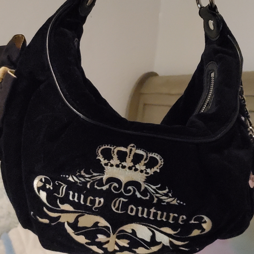 Black Juicy Couture Purse and wallet